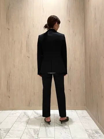 JOSEPH スタッフ コーディネート画像