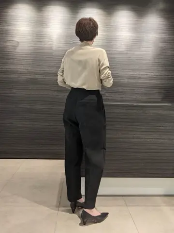 JOSEPH スタッフ コーディネート画像