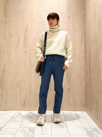 JOSEPH スタッフ コーディネート画像