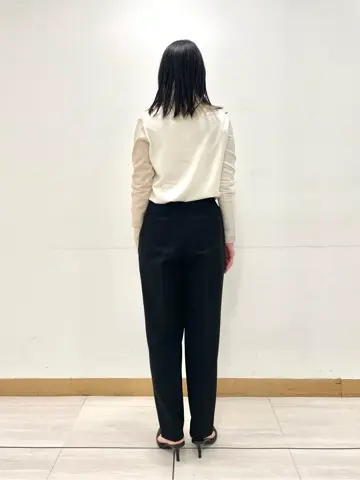 JOSEPH スタッフ コーディネート画像