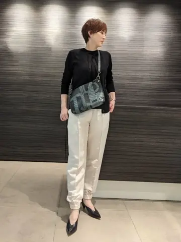 JOSEPH スタッフ コーディネート画像