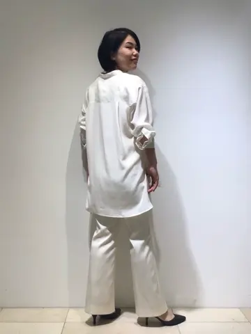 JOSEPH スタッフ コーディネート画像