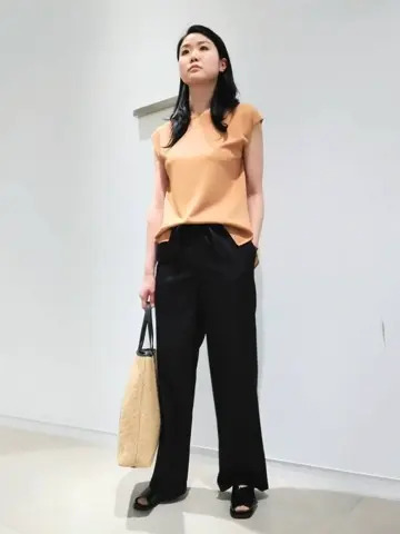 JOSEPH スタッフ コーディネート画像