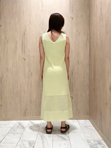 JOSEPH スタッフ コーディネート画像