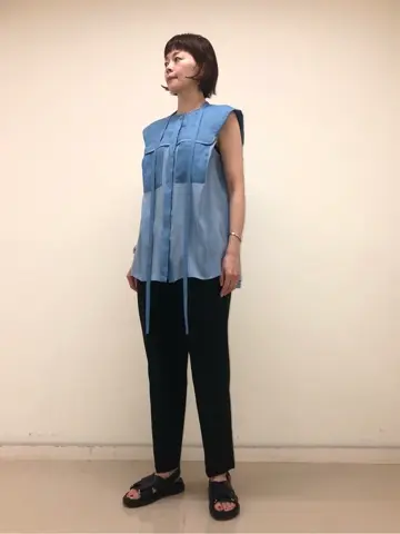 JOSEPH スタッフ コーディネート画像