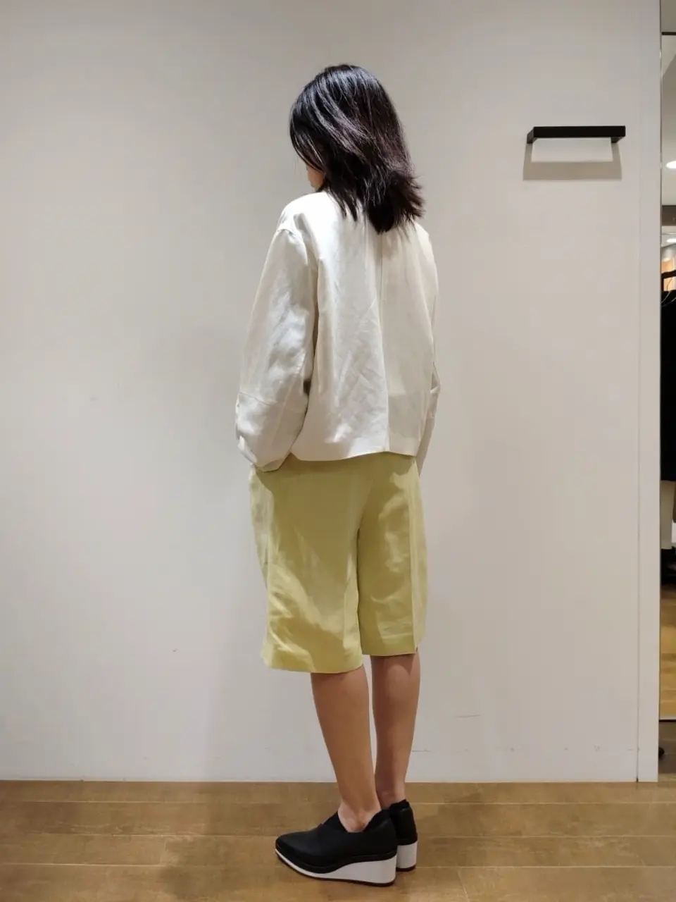 JOSEPH スタッフ コーディネート画像