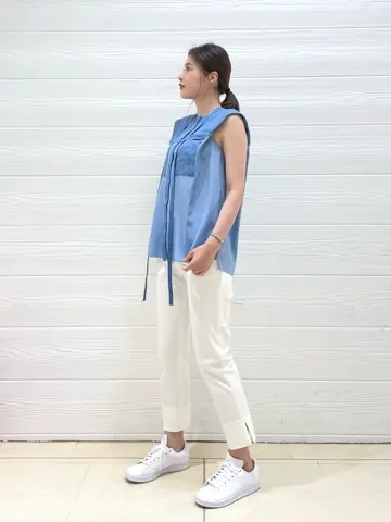 JOSEPH スタッフ コーディネート画像