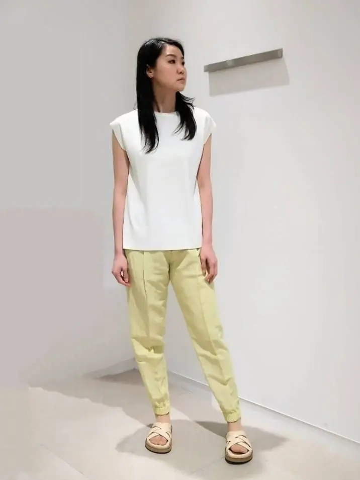 JOSEPH スタッフ コーディネート画像