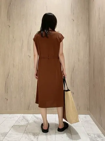 JOSEPH スタッフ コーディネート画像