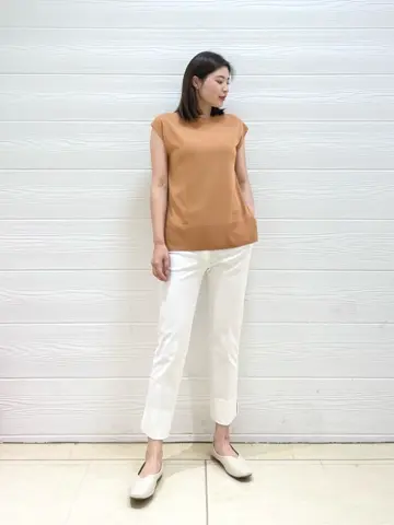 JOSEPH スタッフ コーディネート画像