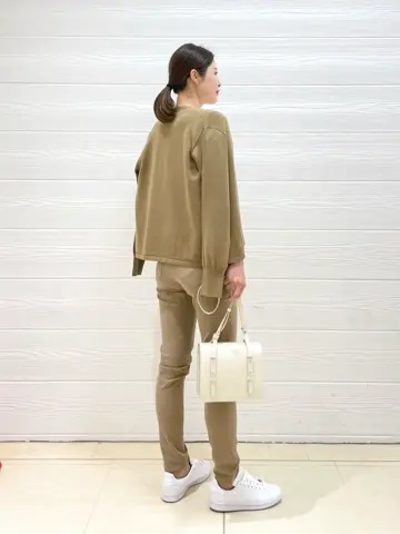 JOSEPH スタッフ コーディネート画像