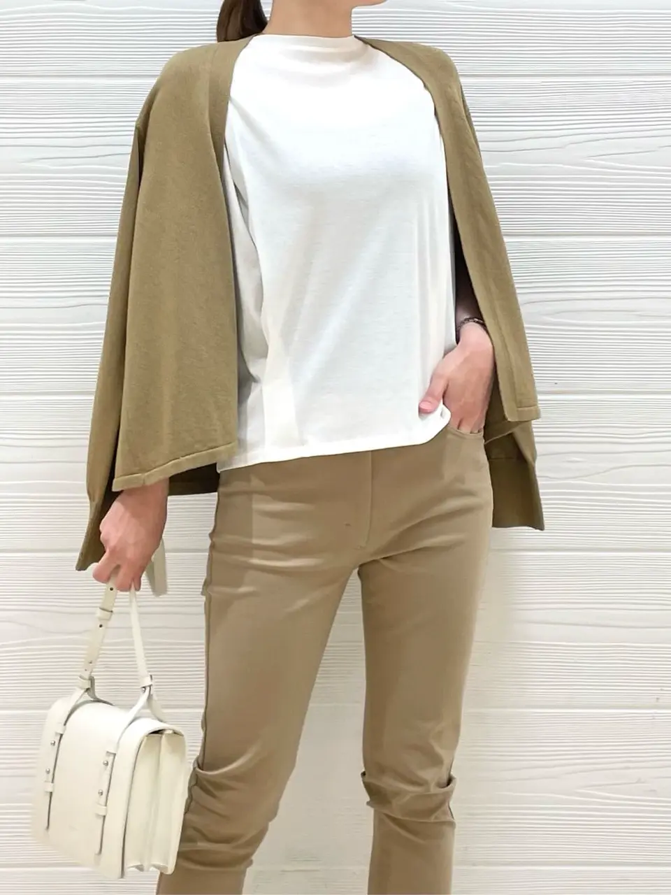 JOSEPH スタッフ コーディネート画像