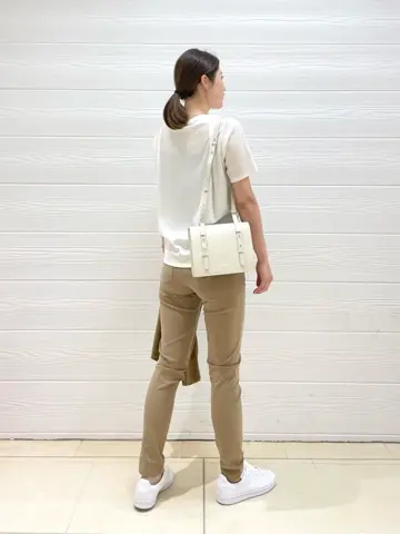 JOSEPH スタッフ コーディネート画像