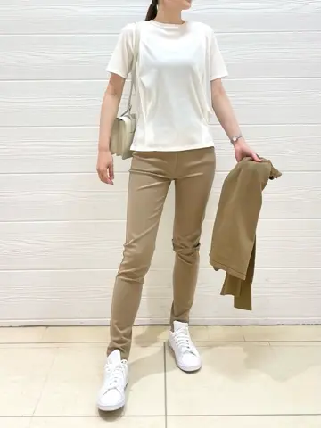 JOSEPH スタッフ コーディネート画像