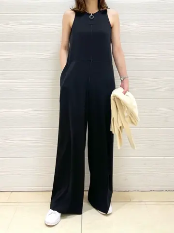 JOSEPH スタッフ コーディネート画像