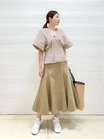 JOSEPH スタッフ コーディネート画像