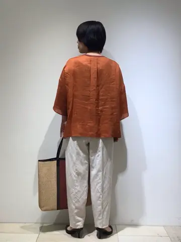 JOSEPH スタッフ コーディネート画像