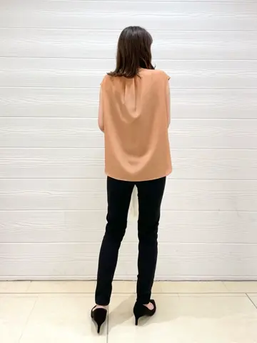 JOSEPH スタッフ コーディネート画像