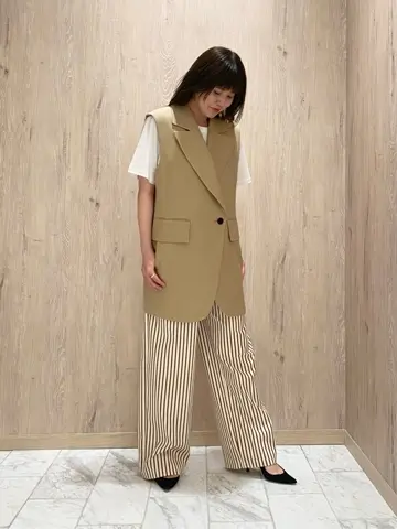 JOSEPH スタッフ コーディネート画像