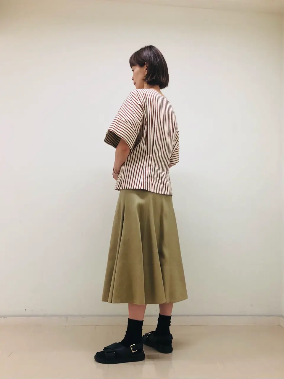 JOSEPH スタッフ コーディネート画像