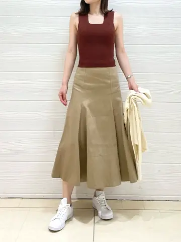 JOSEPH スタッフ コーディネート画像