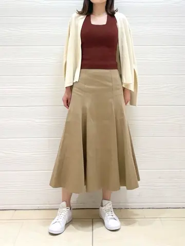 JOSEPH スタッフ コーディネート画像