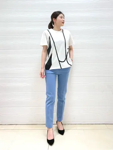 JOSEPH スタッフ コーディネート画像