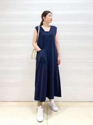 JOSEPH スタッフ コーディネート画像