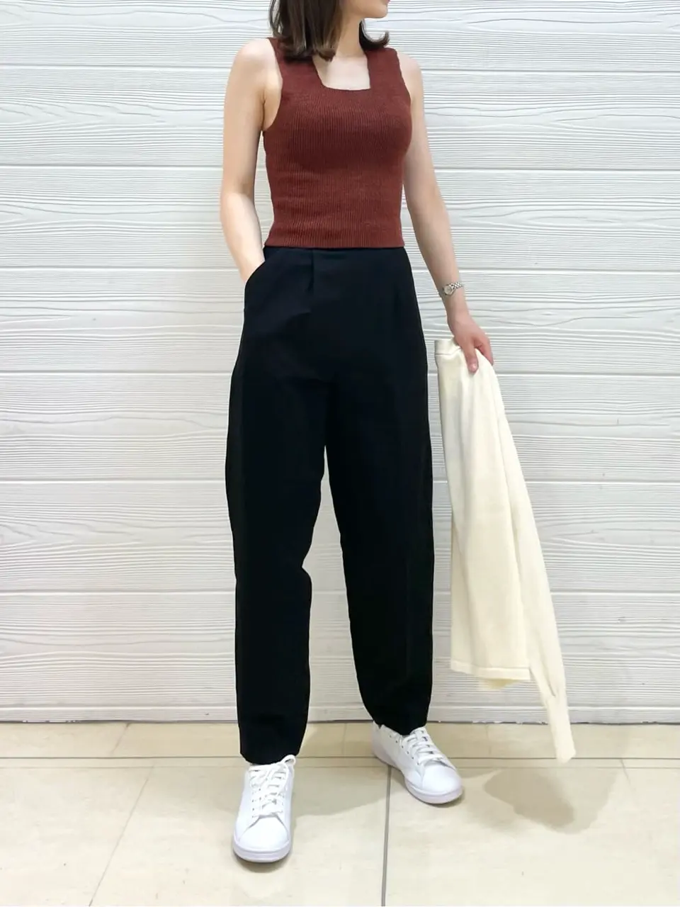 JOSEPH スタッフ コーディネート画像