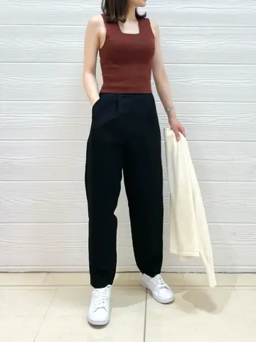 JOSEPH スタッフ コーディネート画像