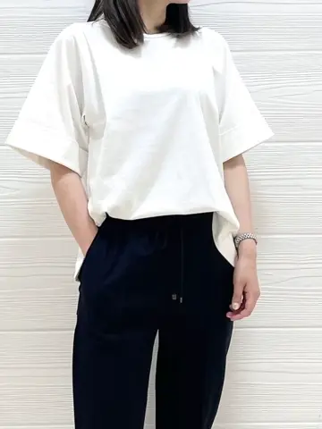 JOSEPH スタッフ コーディネート画像