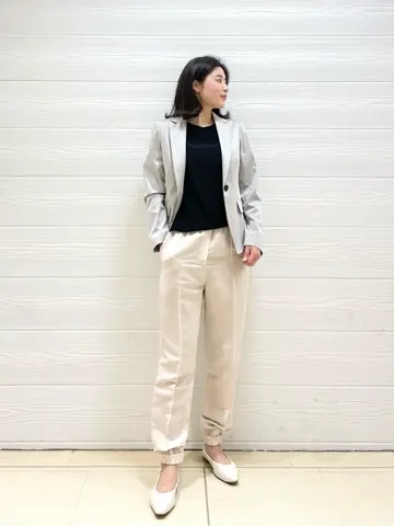 JOSEPH スタッフ コーディネート画像