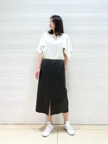 JOSEPH スタッフ コーディネート画像