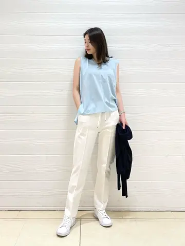 JOSEPH スタッフ コーディネート画像