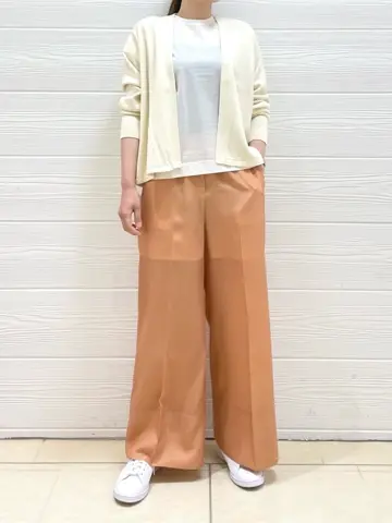 JOSEPH スタッフ コーディネート画像