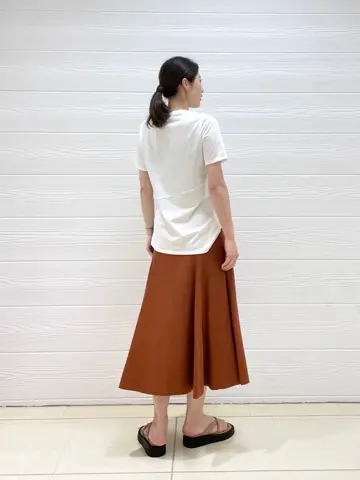 JOSEPH スタッフ コーディネート画像