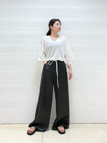 JOSEPH スタッフ コーディネート画像