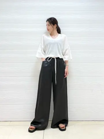 JOSEPH スタッフ コーディネート画像