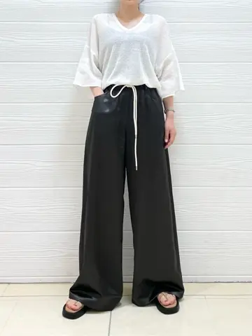 JOSEPH スタッフ コーディネート画像