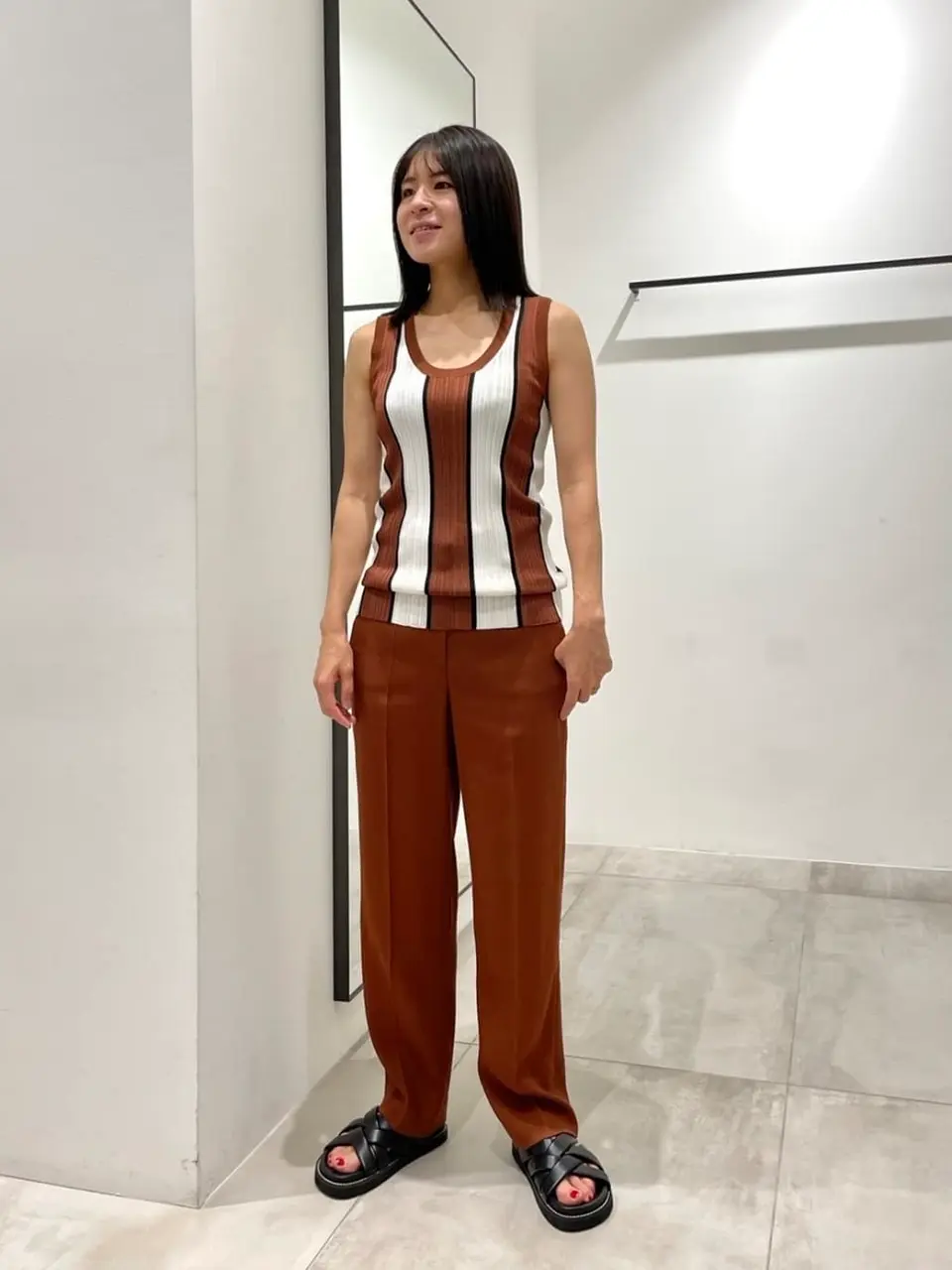 JOSEPH 小田 コーディネート画像