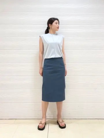 JOSEPH スタッフ コーディネート画像