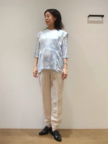 JOSEPH スタッフ コーディネート画像