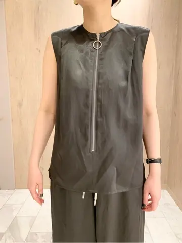 JOSEPH スタッフ コーディネート画像