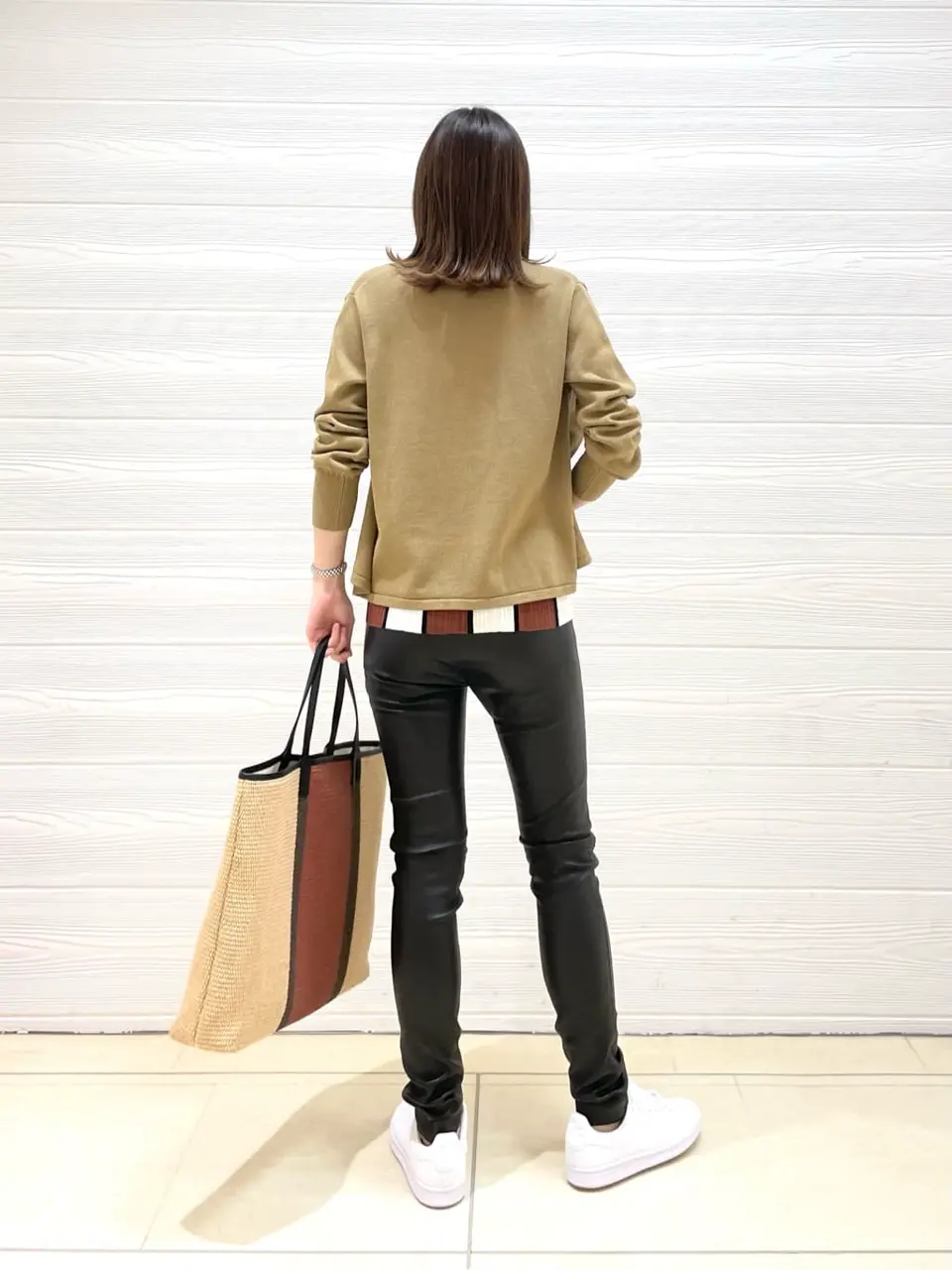 JOSEPH スタッフ コーディネート画像