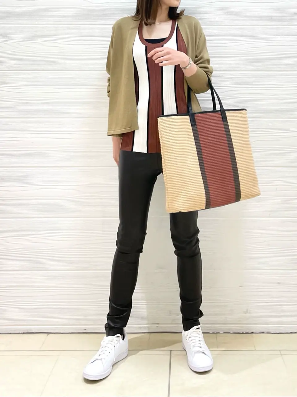 JOSEPH スタッフ コーディネート画像