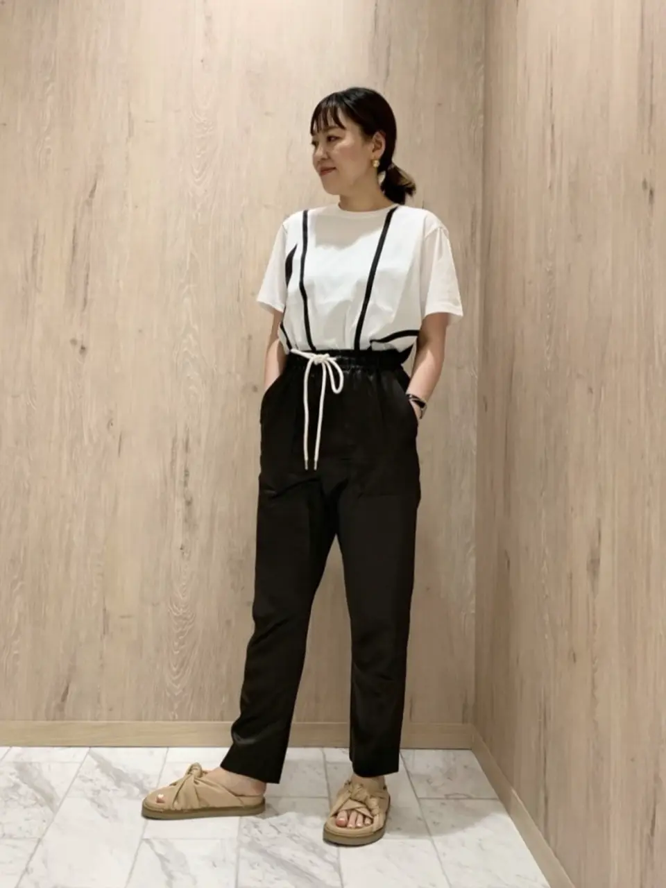  スタッフ コーディネート画像