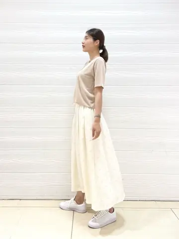 JOSEPH スタッフ コーディネート画像