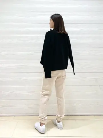 JOSEPH スタッフ コーディネート画像