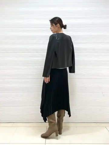 JOSEPH スタッフ コーディネート画像