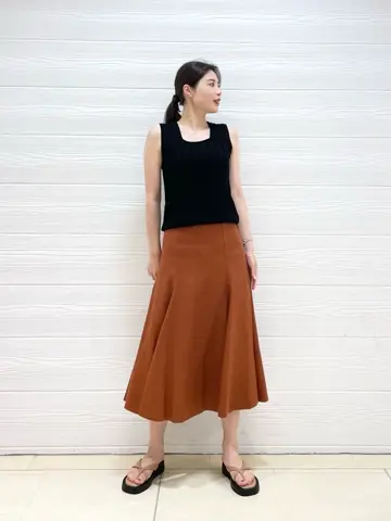 JOSEPH スタッフ コーディネート画像